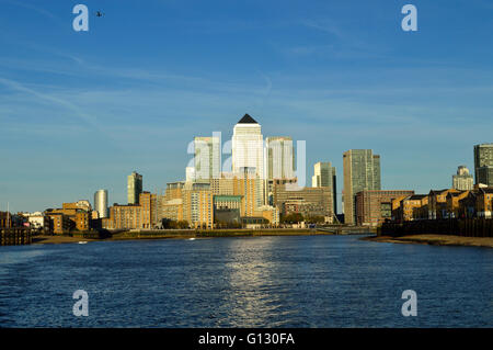 One Canada Square in Canary Wharf shining in the early evening sunlight Stock Photo