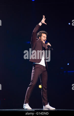 Stockholm, Sweden. 8th May. Singer Amir from France is rehearsing his song 'J'ai cherché'. Credit:  Stefan Crämer/Alamy Live News Stock Photo