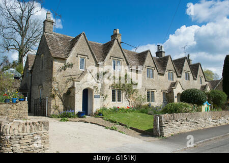 Cottages. Westonbirt with Lasborough parish, Gloucestershire, England Stock Photo