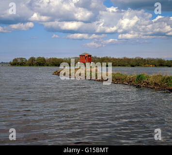 Oxford Island bird observatory on Lough Neagh, largest frehwater lake in the British Isles and also a National Nature Reserve, N Stock Photo