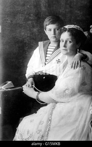 Alexandra Feodorovna Romanova (1872-1918), Empress consort of Russia and spouse of Nicholas II, with her son Alexei Nikolaevich, Tsarevich of Russia (1904-1918). Alix of Hesse and by Rhine (June 6, 1872 - July 17, 1918), was Empress consort of Russia as s Stock Photo