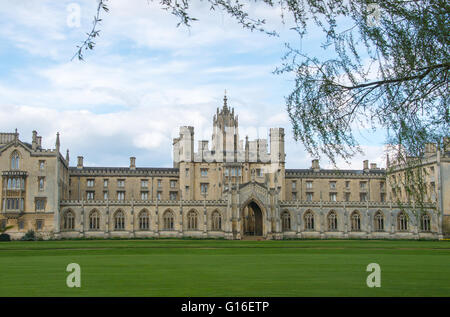 St John's College Cambridge in spring Stock Photo