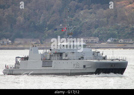 KNM Otra (M351), an Alta-class minesweeper of the Royal Norwegian Navy, departs for the start of Exercise Joint Warrior 16-1. Stock Photo