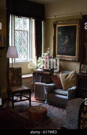 Chavenage House: George Lowsley-Williams with photograph of Eddie ...