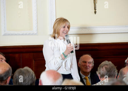 Juliet Nicolson at the Oldie Literary Lunch 10-05-16 Stock Photo