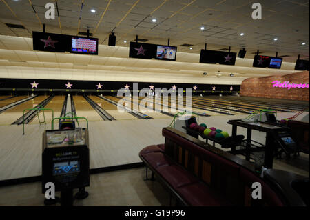 Bowling,The Red Dragon Centre,Hollywood Bowl,UK Stock Photo