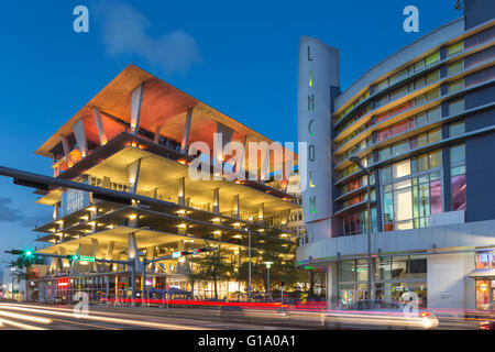 1111 LINCOLN ROAD MULTI LEVEL PARKING GARAGE (©HERZOG & DE MEURON 2010) SOUTH BEACH MIAMI BEACH FLORIDA USA Stock Photo