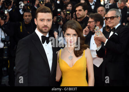 Cannes, France. 11th May, 2016. US singer Justin Timberlake (L) and US actress Anna Kendrick (R) attends at the Opening Ceremony at the 69th Annual Cannes Film Festival at Palais des Festivals in Cannes, France, on 11. May 2016. Photo: Felix Hoerhager/dpa - NO WIRE SERVICE - Credit:  dpa picture alliance/Alamy Live News Stock Photo