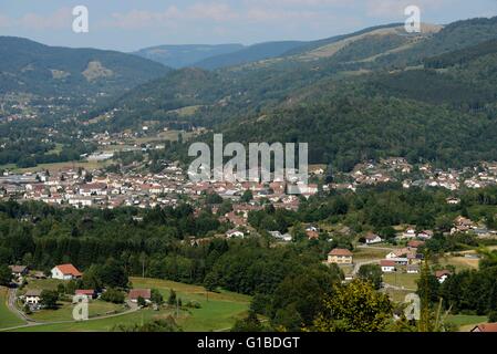 France, Haute-Saône (70), massif du Ballon de Servance, col des Croix, vue sur Le Thillot / / France, Haute Saone, mountain of Ballon de Servance, Col des Croix, overlooking Le Thillot Stock Photo