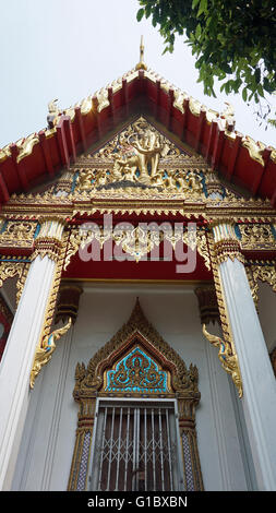 traditional thai temple in bagkok Stock Photo - Alamy