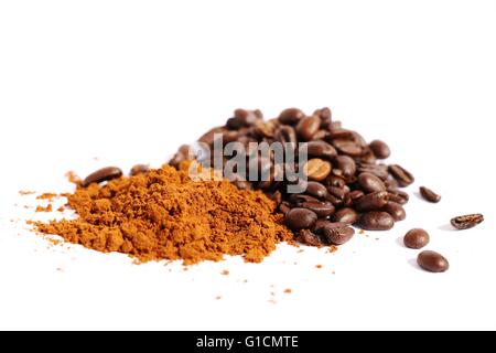 Coffee beans , coffee powder , cup of coffee , brazilia coffee , coffee stocks ,cacao , coffee drinks , καφές κόκοι σκόνη , ελλη Stock Photo