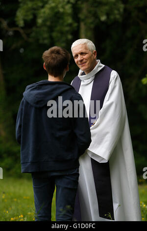 Confession at the FRAT catholic youth camp. Jambville. France. Stock Photo
