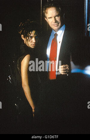 Halle Berry & Warren Beatty Film Bulworth (1998) Characters: Nina & Sen ...