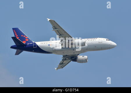 Brussels Airlines Airbus A319-111 OO-SSF departing from London Heathrow Airport, UK Stock Photo
