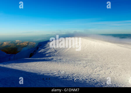 Europe, France, Haute Savoie, Rhone Alps, Chamonix, ski tourer on mont Blanc, Dome de Gouter Stock Photo