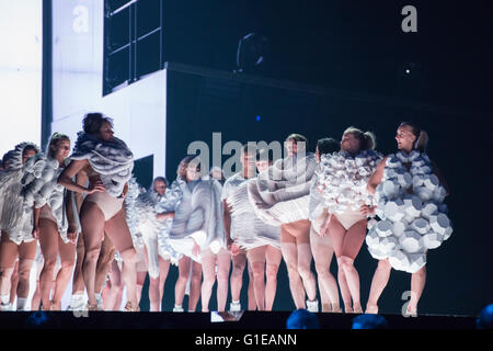 Stockholm, Sweden. 13th May, 2016. Rehearsal for Grand Final of 61st Eurovision Song Contest 2016. Opening act with Petra Mede and Måns Zelmerlöw Credit:  Stefan Crämer/Alamy Live News Stock Photo