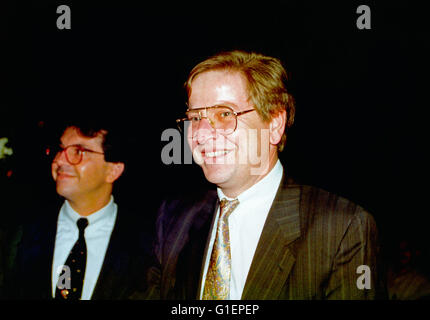 Der deutsche CSU Politiker Thomas Goppel beim Deutschen Videokongress 1989, 1980er Jahre. German politician Thomas Goppel (CSU); Germany 1980s. Stock Photo