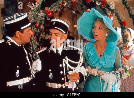 Photo De Tournage F.006194 - Louis De Funès Et Claude Gensac Dans "Le Gendarme Se Marie" (1968)