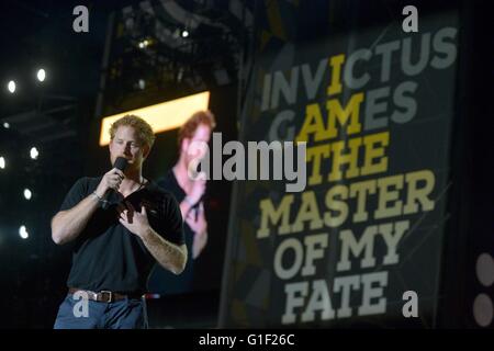 HRH Prince Harry of Wales speaks during the closing ceremonies of the 2016 Invictus Games at the ESPN Wide World of Sports Complex May 12, 2016 in Orlando, Florida. The Invictus Games are an international Paralympic-style multi-sport event, created by Prince Harry. Stock Photo