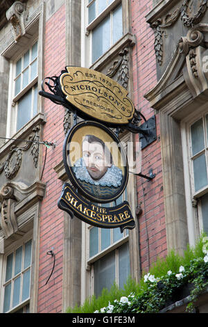 Shakespeare Pub Sign, Birmingham, England, UK Stock Photo