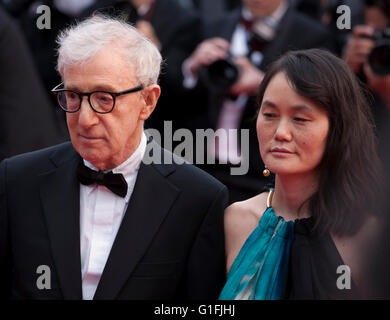 Director Woody Allen and Soon-Yi Previn at the gala screening for Woody Allen's film Café Society at the Cannes Film Festival Stock Photo