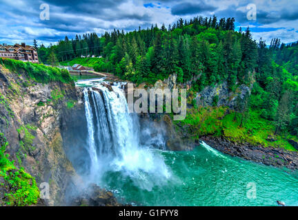 The stunning Snoqualmie Falls in Washington, USA Stock Photo