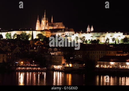 Landscape view of Prague Castle by night, Czech Republic Stock Photo