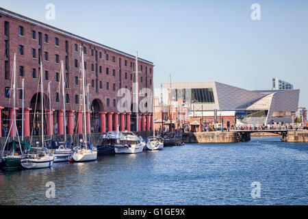 Museum of Liverpool from the Albert Dock, Liverpool, England, UK Stock Photo