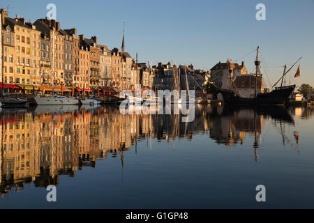 Saint Catherine Quay in the Vieux Bassin, Honfleur, Normandy, France, Europe Stock Photo