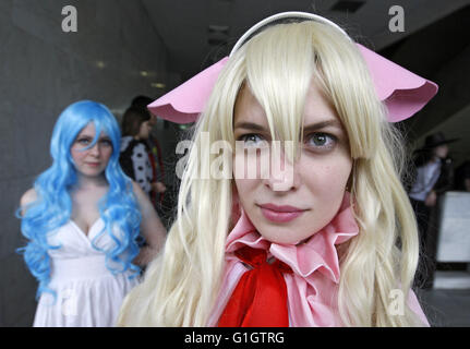 Kiev, Ukraine. 14th May, 2016. Cosplayers pose for a photo at the festival ''Kyiv Comic Con'' in Kiev, Ukraine, 14 May, 2016. The festival of fans comics, cosplay, film and TV series runs from 14 to 15 May. © Serg Glovny/ZUMA Wire/Alamy Live News Stock Photo