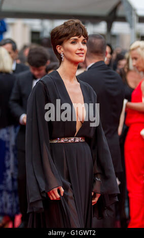 PAZ VEGA  ACTRESS  THE BFG. PREMIERE 69TH CANNES FILM FESTIVAL  CANNES, , FRANCE  15 May 2016  DIW89301 Stock Photo