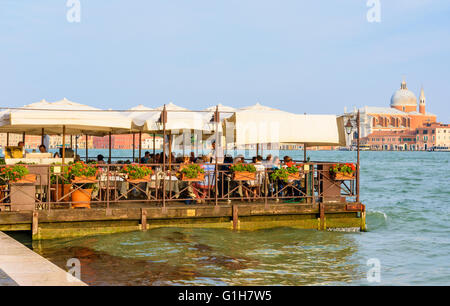 Canal terrace of the Ristorante Lineadombra, Giudecca Canal, Dorsoduro, Venice, Veneto, Italy Stock Photo