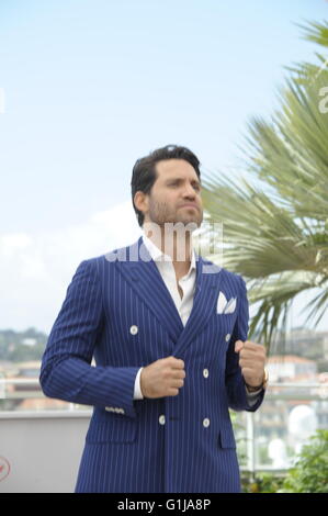 Cannes, France. 16th May, 2016. Edger Ramirez  Photocall for HANDS OF STONE at the Festivel de  Cannes  16th May 2016 Credit:  Peter Phillips/Alamy Live News Stock Photo