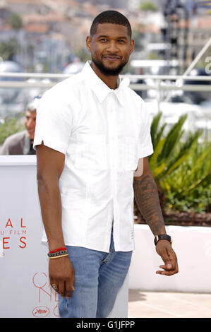 Usher Raymond at the 'Hands of Stone' photocall during the 69th Cannes Film Festival at the Palais des Festivals on May 16, 2015 | usage worldwide/picture alliance Stock Photo