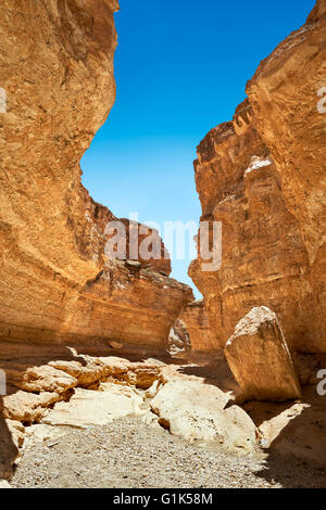 The desert canyon near the Sahara oasis of Mides, Tunisia, North Africa Stock Photo