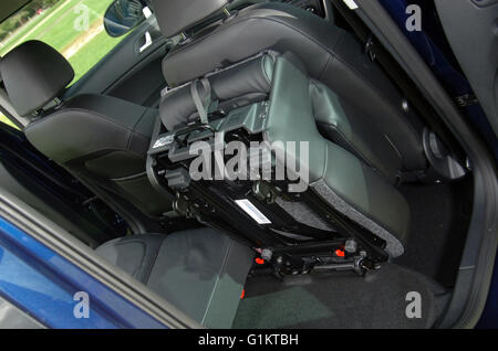 2009 Skoda Yeti off road soft roader 4x4 car folding seats Stock Photo