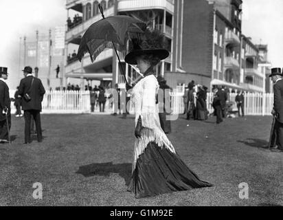 Mrs Ashton Harrison at Ascot races. ... Horse Racing - Royal Ascot - 1910 ... 17-06-1910 ... Unknown ... UK ... Photo credit should read: PA/Unique Reference No. 1628233 ... Stock Photo