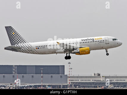 EC-KDX Vueling Airbus A320-216 Photographed at Malpensa airport, Milan, Italy Stock Photo