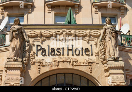 Palast Hotel, Kranzplatz, Wiesbaden, Hessen, Deutschland Stock Photo