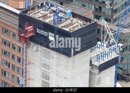 An aerial view of a construction site in London Stock Photo - Alamy
