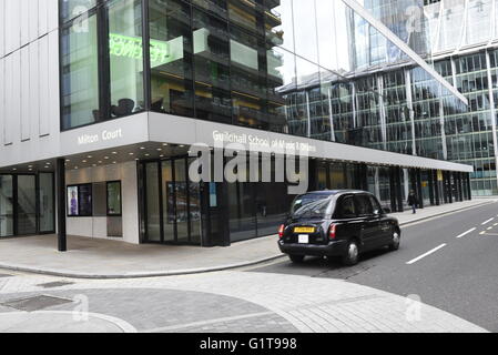 Milton Court extension of Guildhall School of Music and Drama, Barbican, London, UK. The Guildhall School of Music & Drama is on Stock Photo