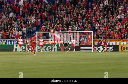 Harrison, NJ., USA. 18th May, 2016. Mike Grella (13) of Red Bulls & Razvan Cocis (30) of Chicago Fire fight for ball during MLS soccer game between Chicago Fire & Red Bulls at Red Bull Arena Red Bulls won 1-0 Credit:  lev radin/Alamy Live News Stock Photo