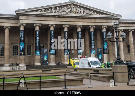 London, UK. 19th May, 2016. Greenpeace activists at the British Museum climbing on its columns where they have hung 7 giant banners on the opening day of the BP-sponsored 'Sunken Cities' exhibition, pointing out BP's responsibility for global warming, promoting the sale of oil leading to unstable weather and sea level rise which is now flooding cities and communities around the world. The banners named and showed images of flooding in the UK and worldwide and renamed the show 'Sinking Cities' to reflect BP's activities. Peter Marshall/Alamy Live News Stock Photo