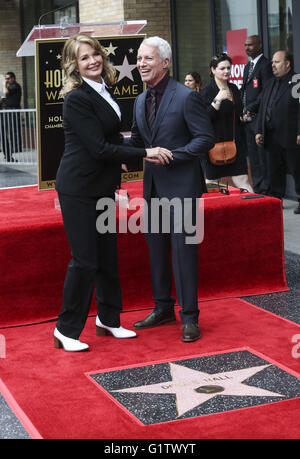 Los Angeles, California, USA. 19th May, 2016. Actress Deidre Hall (L) and producer Greg Meng attend her being honored with a Star on the Hollywood Walk of Fame on May 19, 2016 in Hollywood, California. Credit:  Ringo Chiu/ZUMA Wire/Alamy Live News