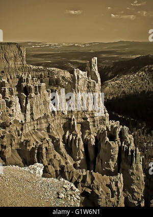 The hoodoos in the Amphitheater of Bryce Canyon at sunset, Utah, USA Stock Photo