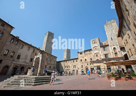Cisterna square at San Gimignano tuscany Italy Stock Photo