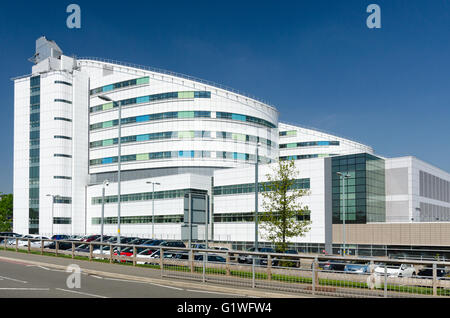 Queen Elizabeth Hospital Birmingham Stock Photo - Alamy
