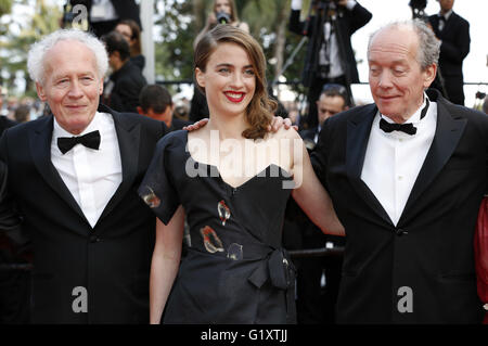 Luc Dardenne, Adele Haenel and Jean-Pierre Dardenne attending the 'La fille inconnue' premiere during the 69th Cannes Film Festival at the Palais des Festivals in Cannes on May 18, 2016 | Verwendung weltweit Stock Photo