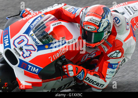 Firenze, Italy. 20th May, 2016. Andrea Dovizioso of Italy and Ducati Team  rides during the FP of Gran Premio d'Italia TIM 2016 MotoGP in Scarperia (Firenze) Italy,on 20 May 2016  Credit:  marco iorio/Alamy Live News Stock Photo