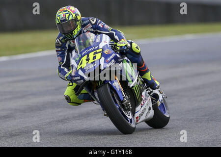 Scarperia, Italy. 20th May, 2016. VALENTINO ROSSI of Italy and Movistar Yamaha MotoGP rides during Free Practice of the MotoGp of Italy at Mugello Circuit in Scarperia, Italy. Credit:  James Gasperotti/ZUMA Wire/Alamy Live News Stock Photo